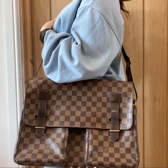 Authentic Louis Vuitton laptop bag - Picture 4 of 9